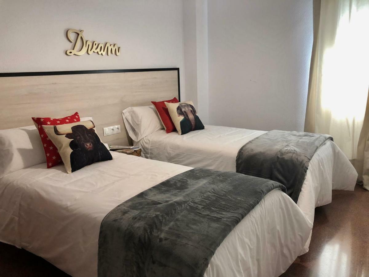 Gatu Premium Villa Aramburu, " Preferente Mayores De 25 Anos Y Familias " El Puerto de Santa María Exterior foto